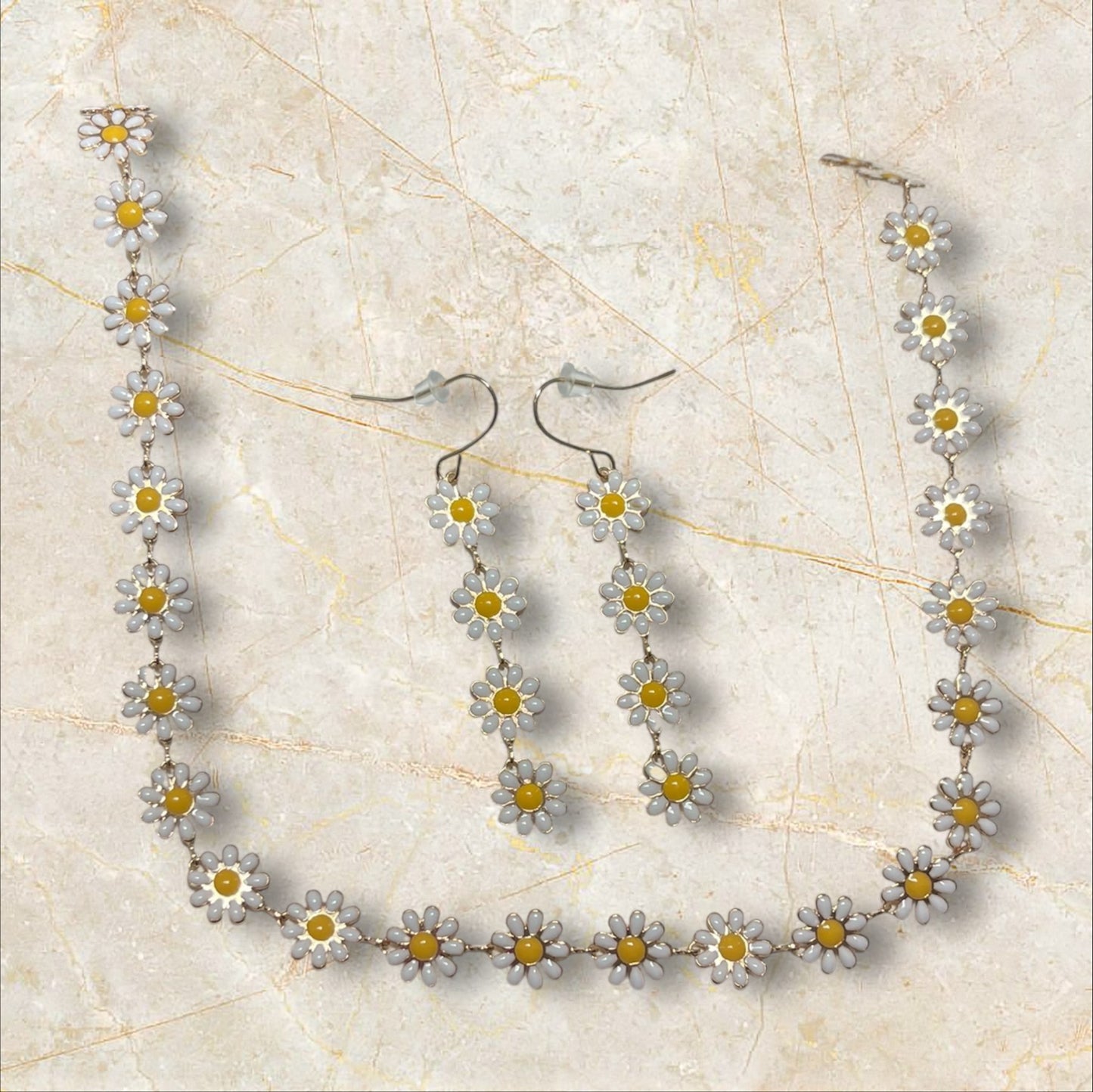 Hazy Daisy Choker + Earrings Set