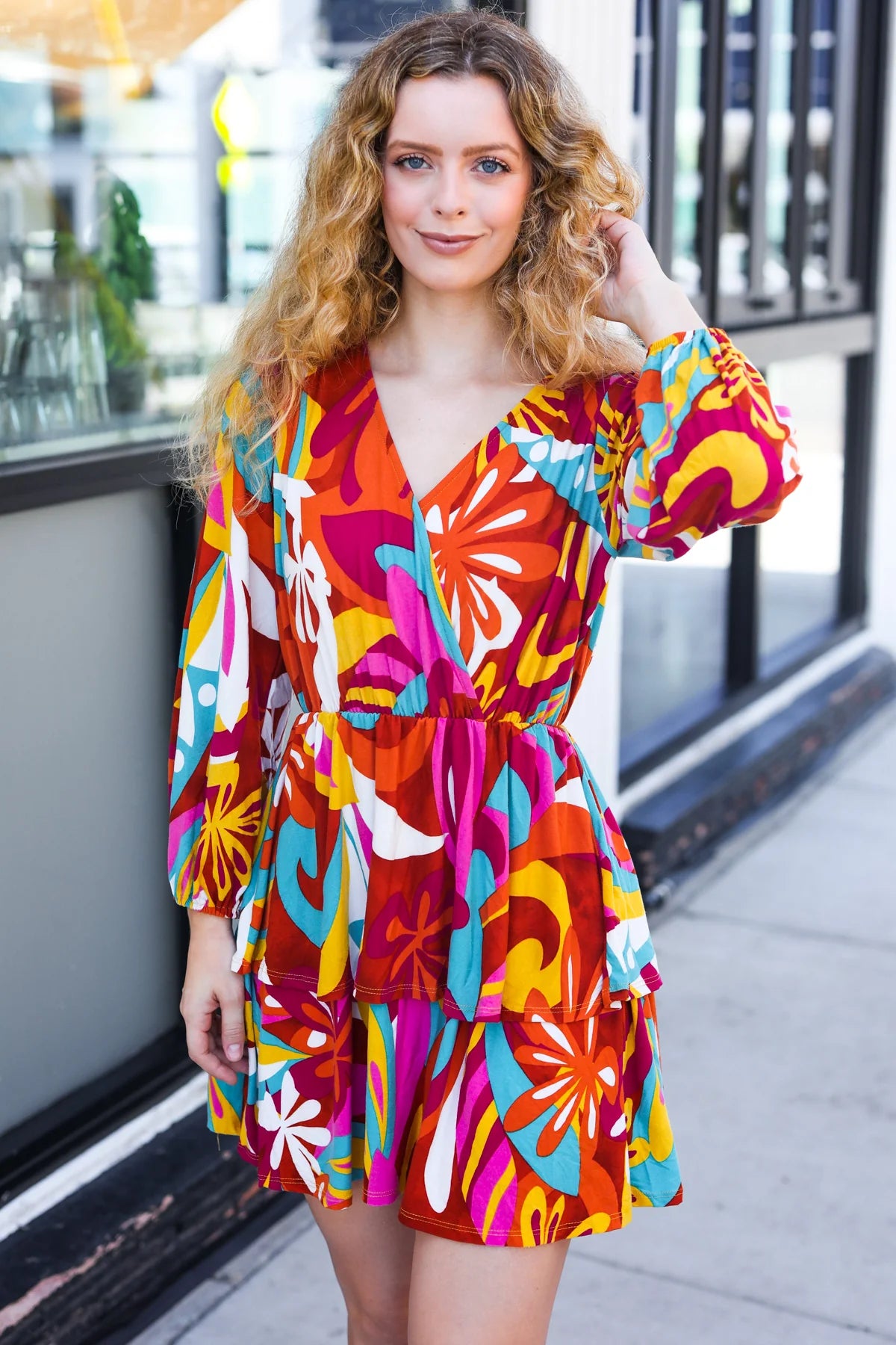 Radiant Retro Bloom Mini Dress (S-XL) Radiant Retro Bloom Mini Dress (S-XL)