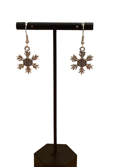 Daisy Snowflake Silver Earrings