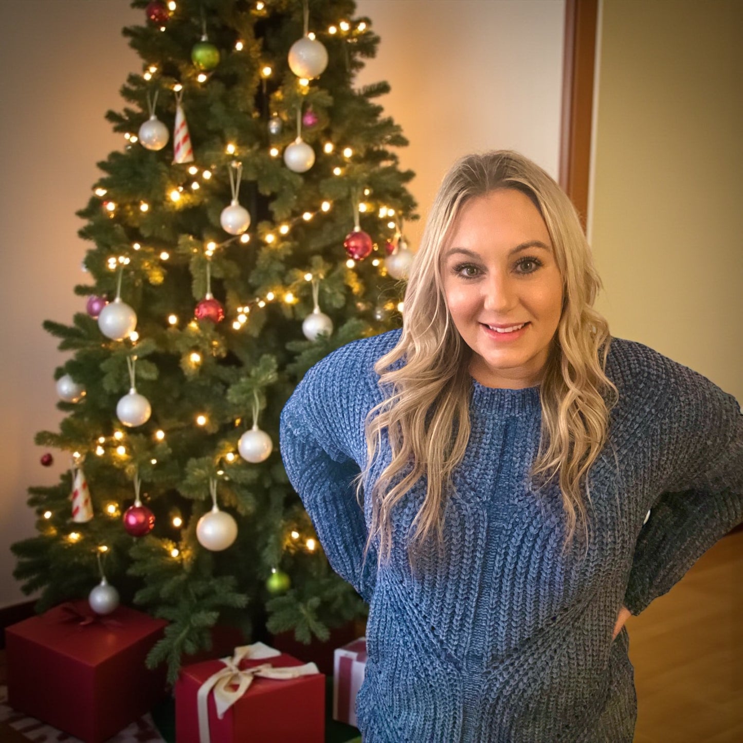 Navy Blue Knit Sweater (1X/2X-2X/3X)