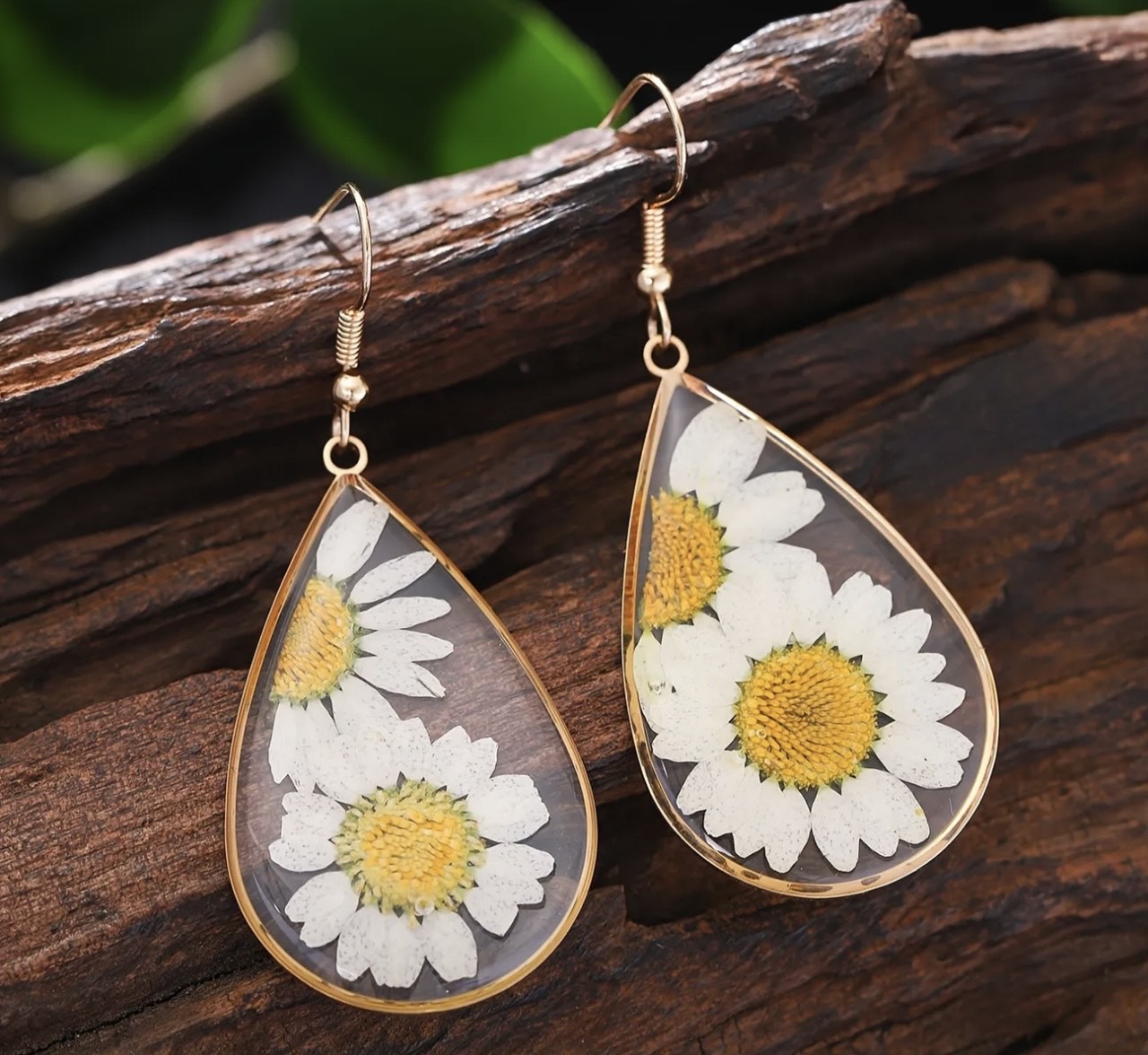 Daisy Drop Earrings