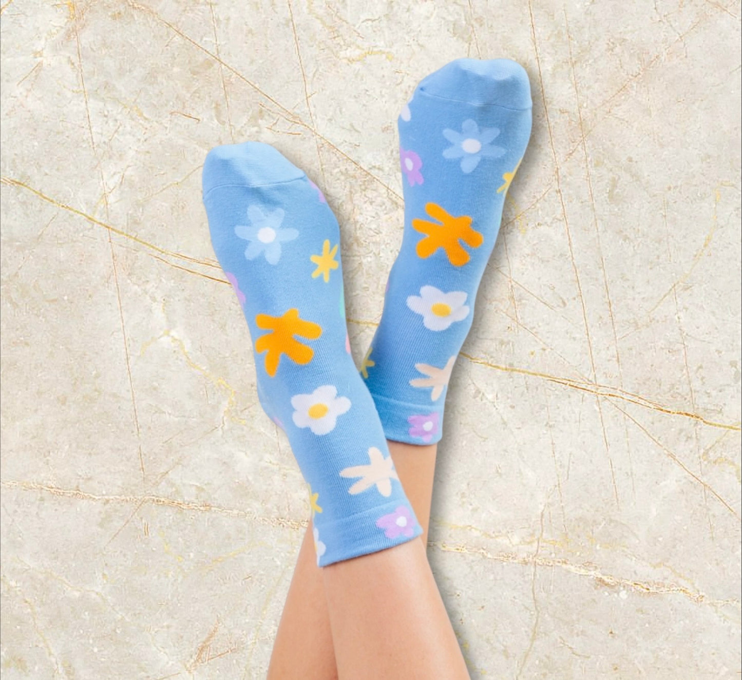 Color Me Daisy Socks