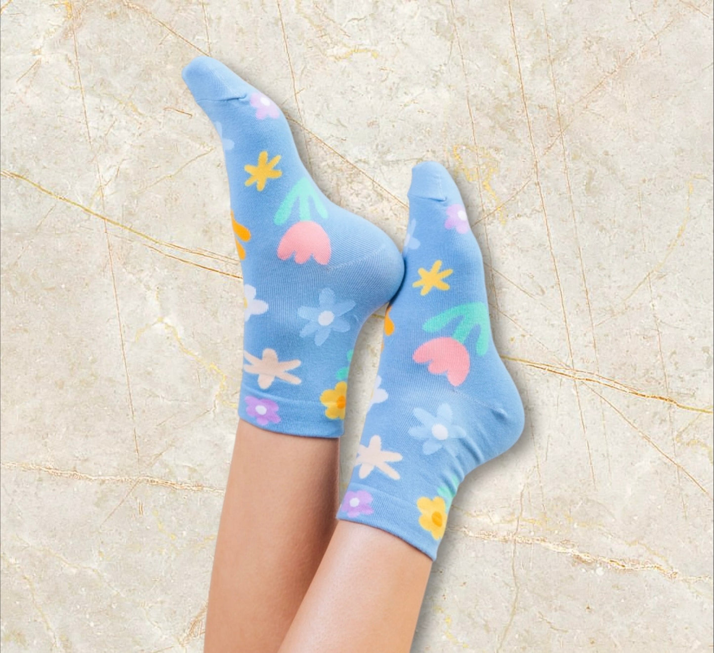 Color Me Daisy Socks